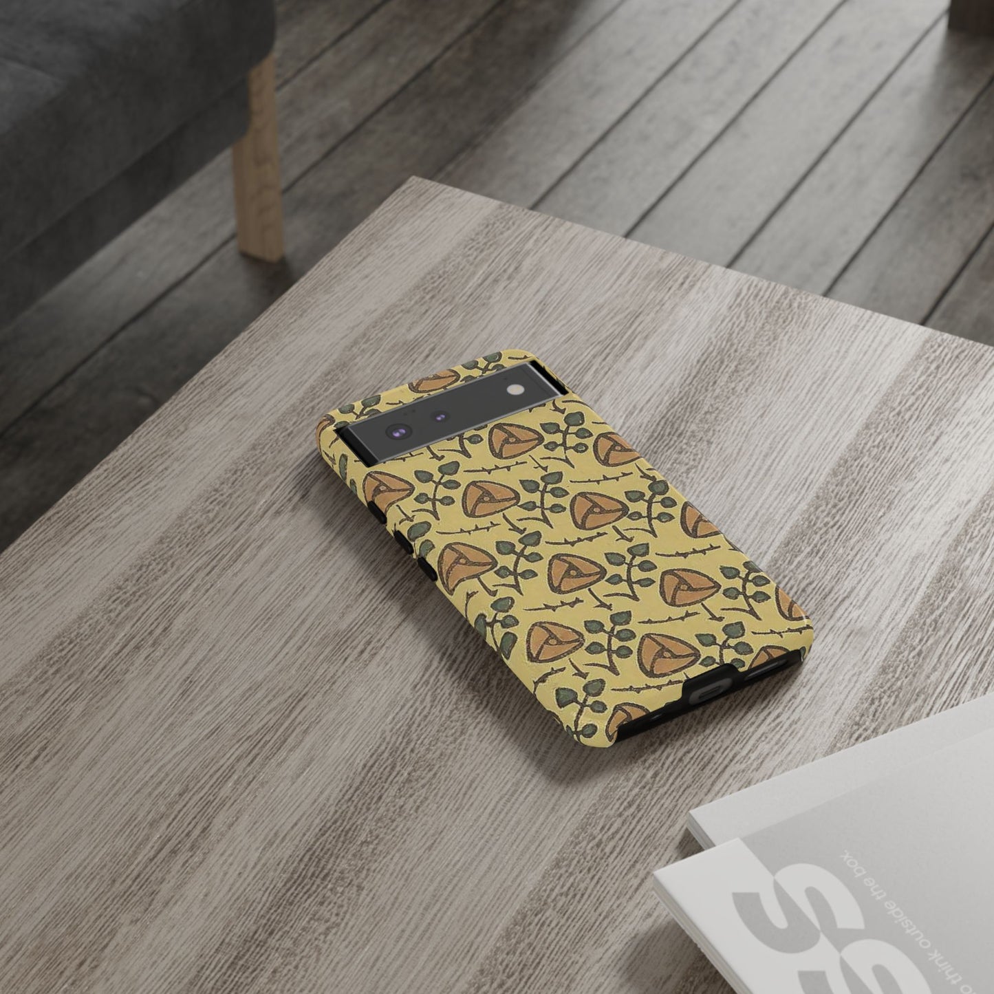花柄タフスマホケース - 着物や帯で使用されている模様、アウトドア愛好家のためのヴィンテージナチュラルデザイン