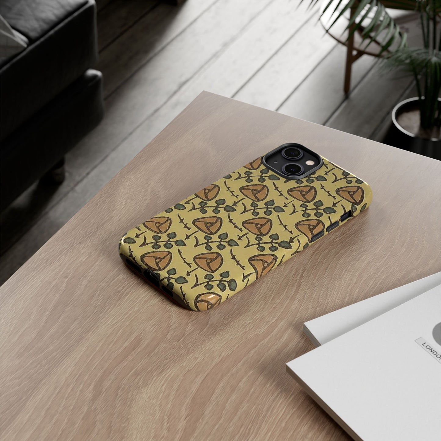 花柄タフスマホケース - 着物や帯で使用されている模様、アウトドア愛好家のためのヴィンテージナチュラルデザイン
