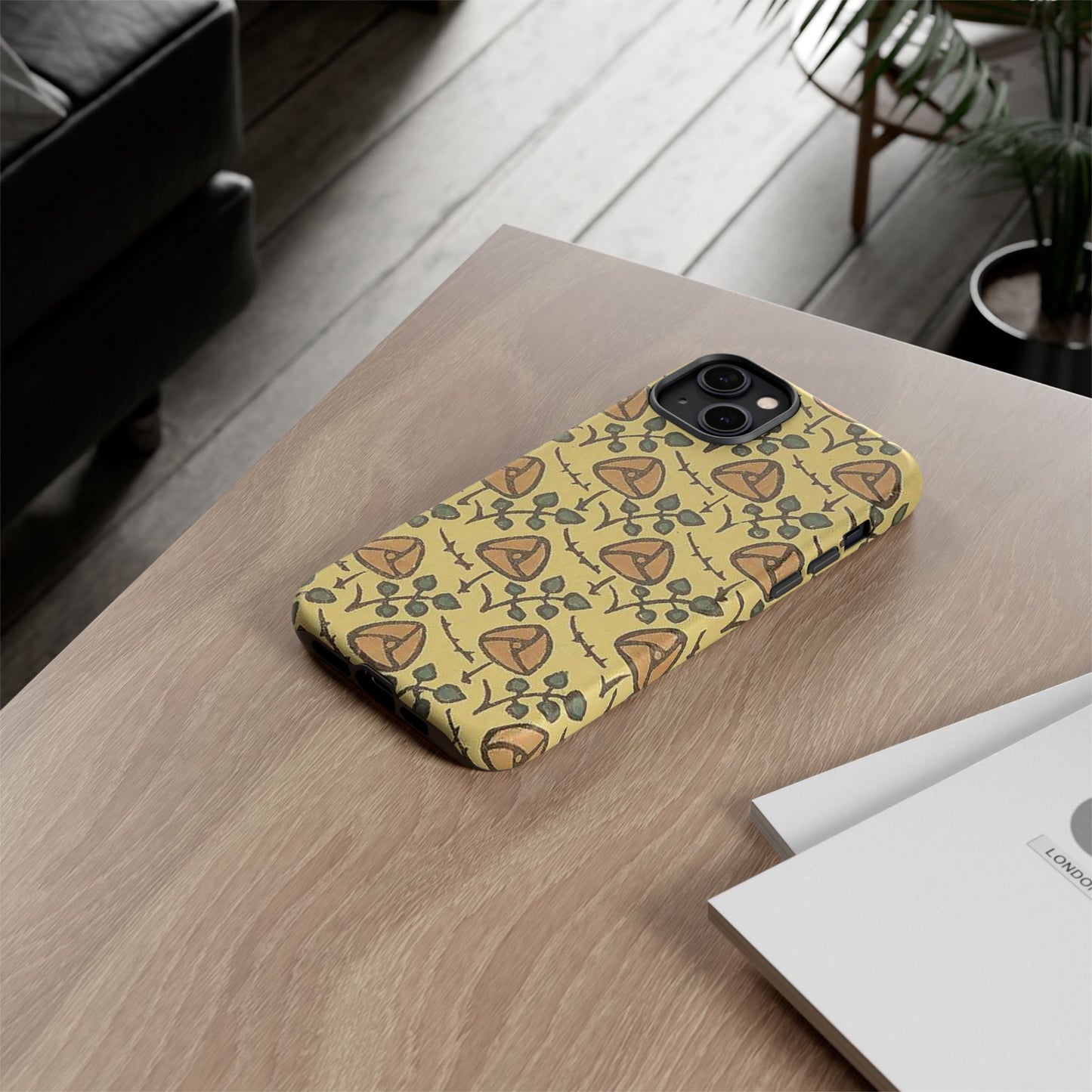 花柄タフスマホケース - 着物や帯で使用されている模様、アウトドア愛好家のためのヴィンテージナチュラルデザイン