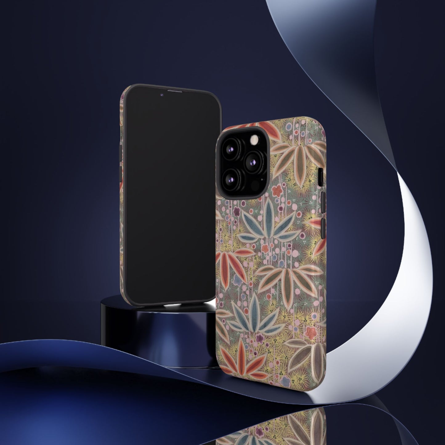 和柄、日本の伝統文様、植物柄、着物や帯などに用いられた模様のスマホケース